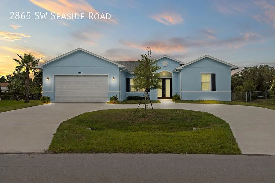 2865 SW Seaside Rd