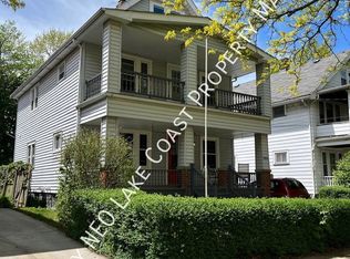 2084 Dowd Ave, Lakewood, OH