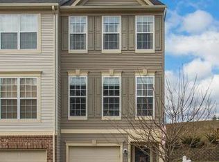 15627 John Diskin Cir #202, Woodbridge, VA 22191