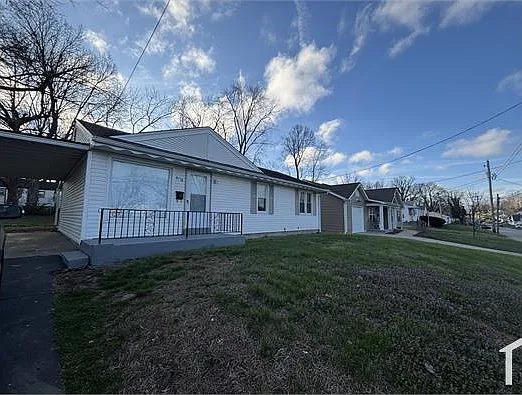 6118 Hancock Ave — Photo 2