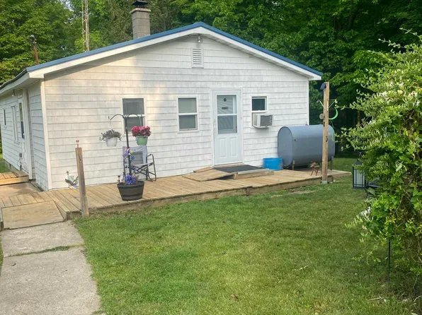 62954 County Road 384, South Haven, MI 49090