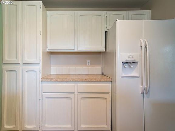 5th image of 2551 NE Timothy Ln