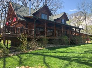 48 Indian Hills Dr, Putnam, IL