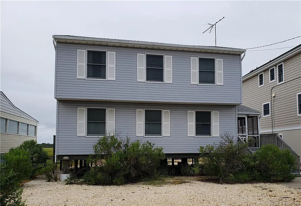 382 Kingfisher Rd photo 1