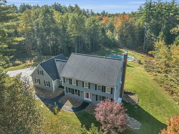 17 Deer Hollow Drive, Amherst, NH 03031