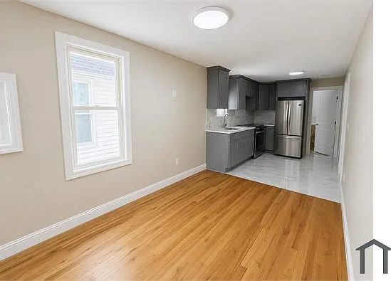 3 bed, $3,400 — Photo 4