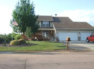 529 Deer Trl, Montgomery, MN 56069