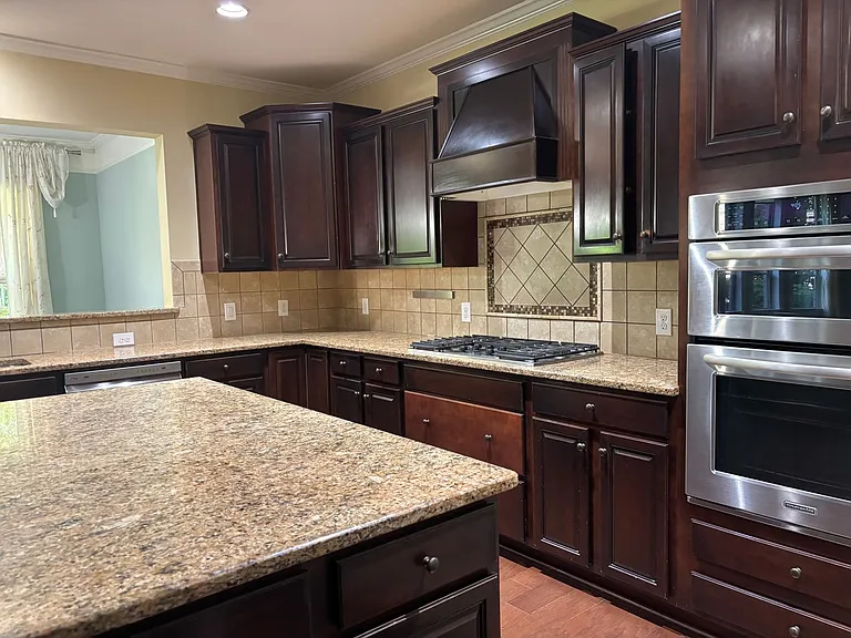 8811 Tamarron Dr — Photo 21