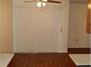 2134 Knoll Crest Dr, Arlington, TX 76014