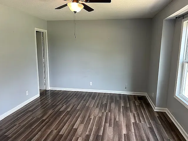 519 Pointer Ln — Photo 12