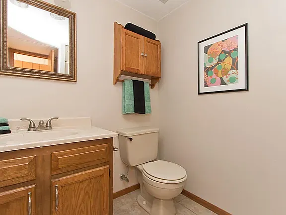 3380 Balsam Ct NE — Photo 17