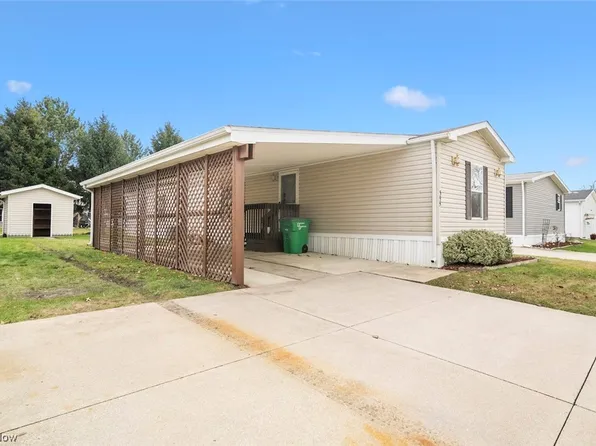 595 Sandtrap Cir, Painesville, OH 44077