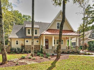 525 Greenway St, Davidson, NC 28036