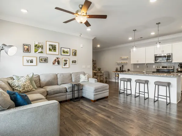 7483 Highway 70 S #103, Nashville, TN 37221