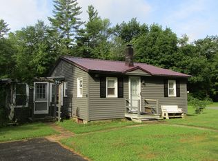 412 Sylvester Rd, Northampton, MA 01062