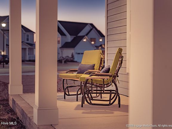 3rd image of 2585 Elis Drive