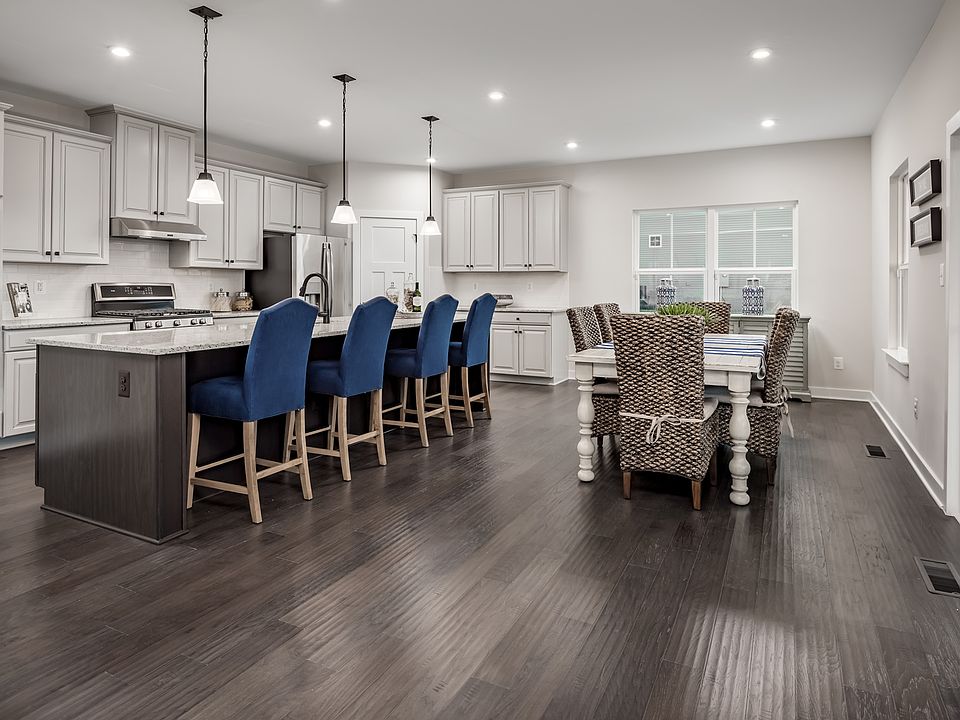 York w Finished Basement