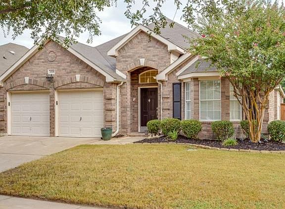 2nd image of 4558 Gladiola Ln