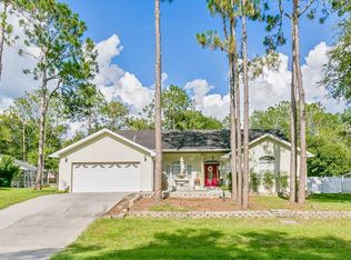 12206 Palm St, San Antonio, FL 33576