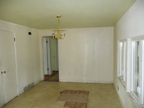 DINING SPACE