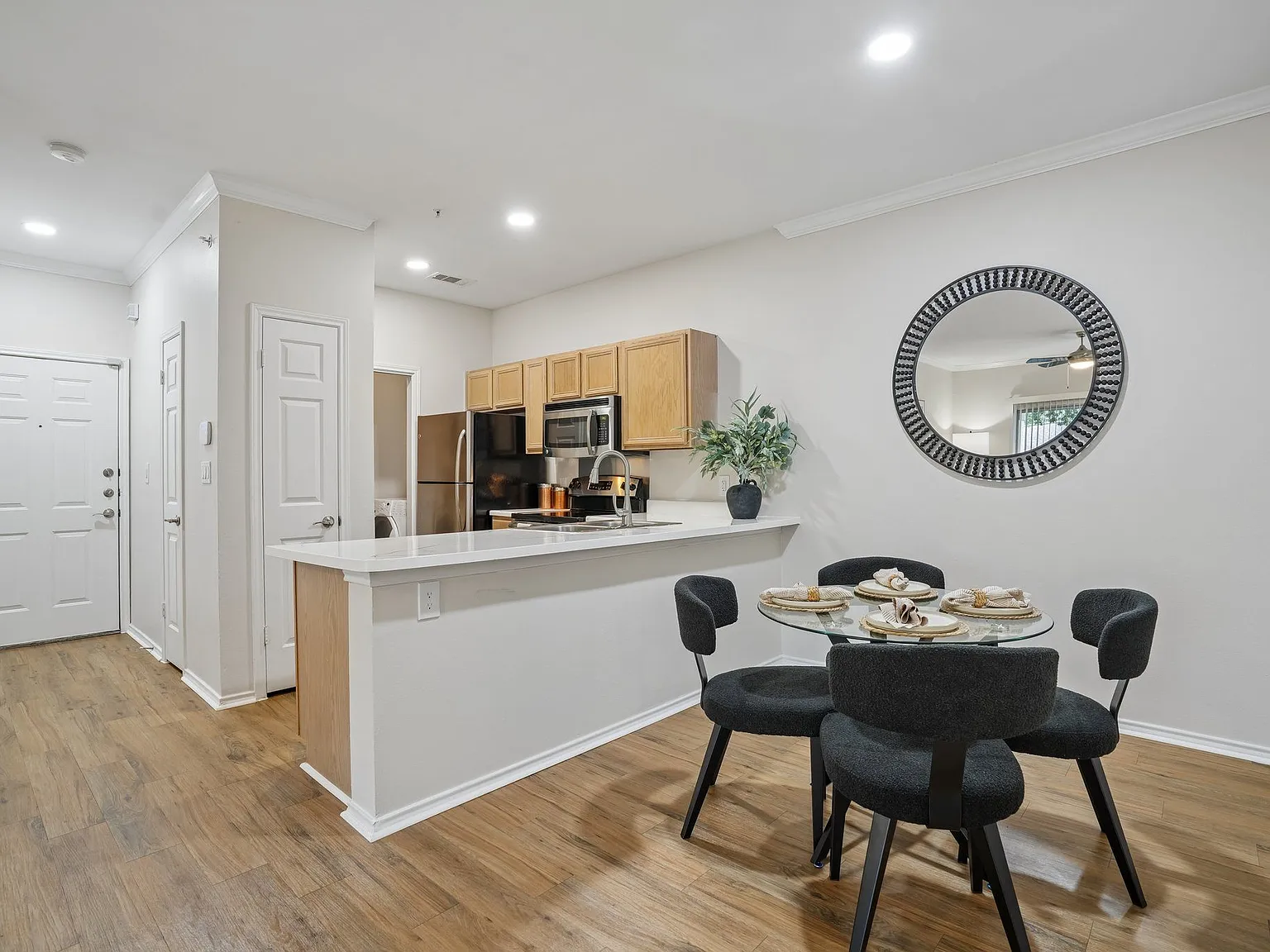 Legends on the Green Apartments — Photo 4