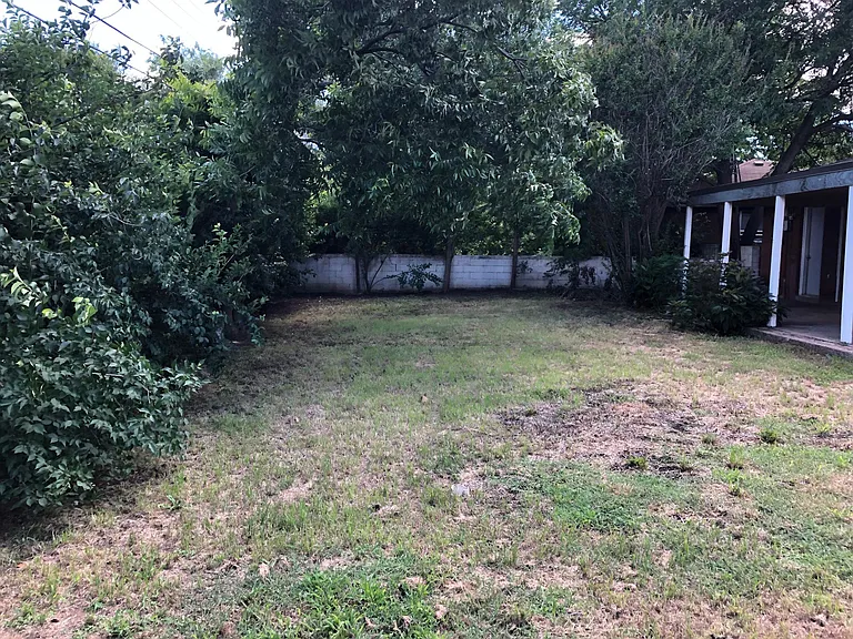 2332 Ashley Dr — Photo 12
