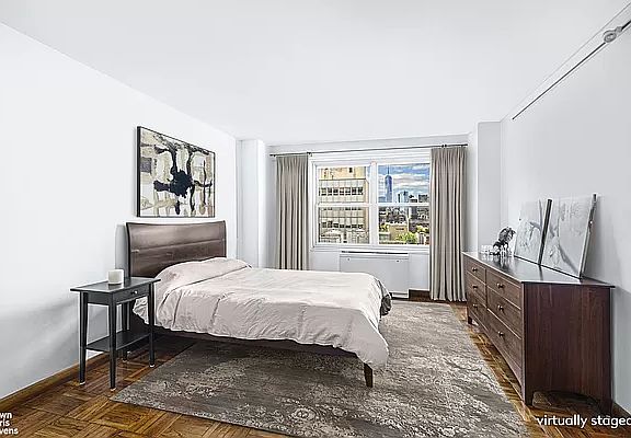 3rd image of 60 W 13th St APT 10F