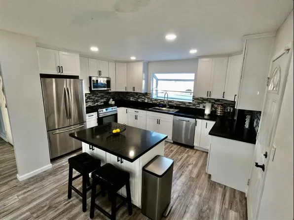 3814 Polaris Dr, La Mesa, CA 91941