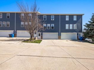 936 McKinley Ave UNIT 9, Des Moines, IA 50315