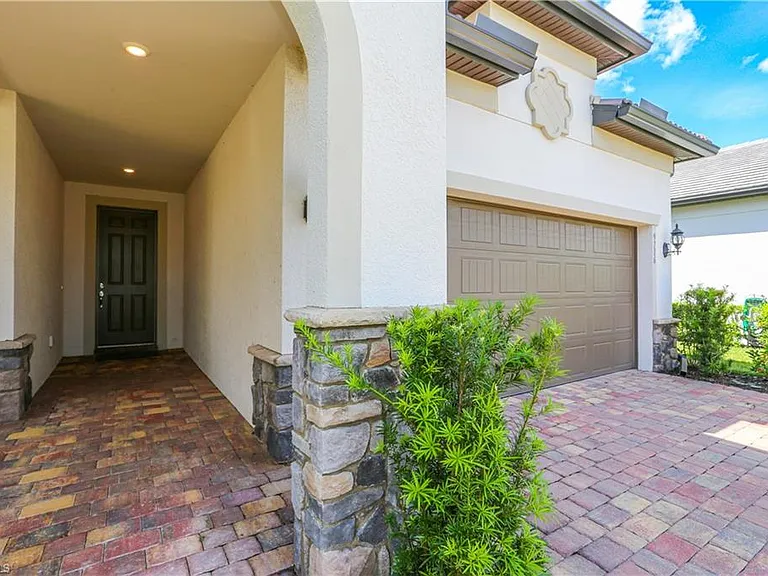 9716 Everglades Dr — Photo 7