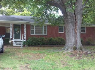 156 Oak St, Bradford, TN 38316