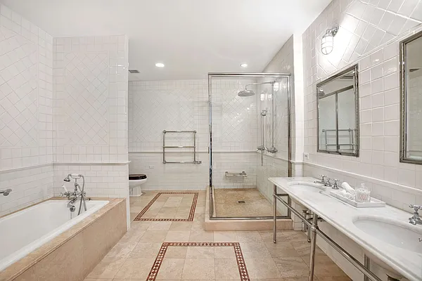 Sold by Compass | media 22