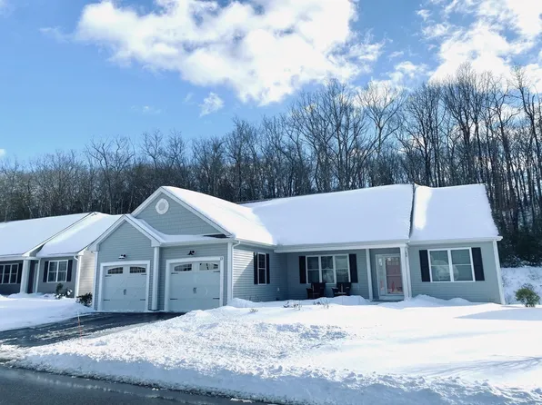 13 Cobbett Lane, Hollis, NH 03049