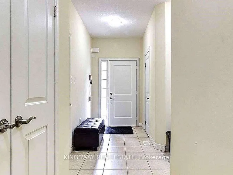 7 Lakelawn Rd #5 — Photo 11