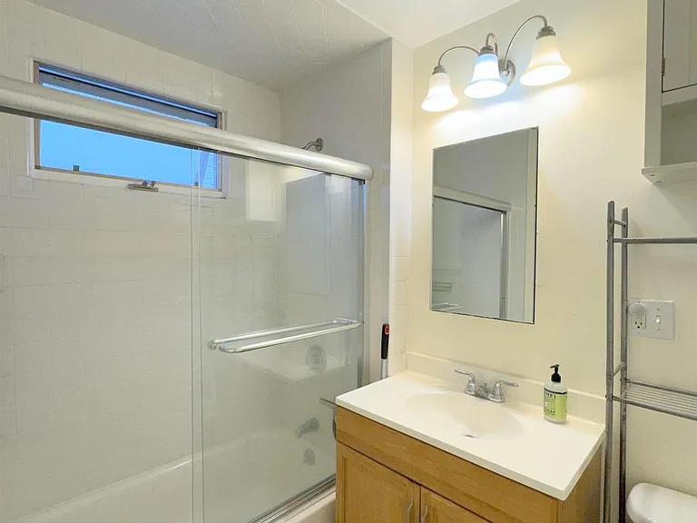 16 Irvington Rd #2 — Photo 10