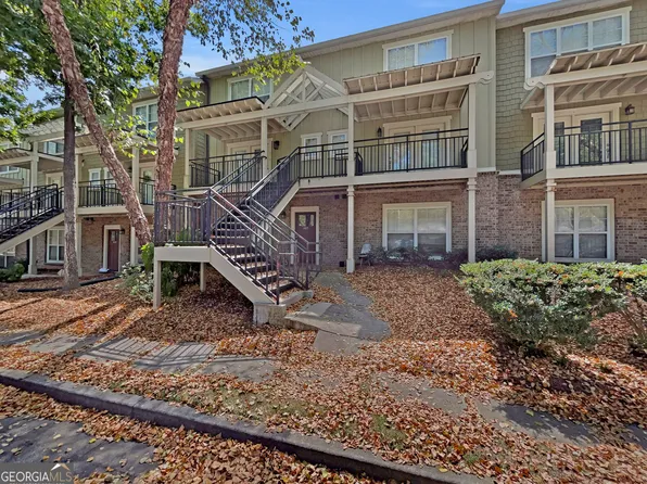490 Barnett Shoals Rd APT 817, Athens, GA 30605