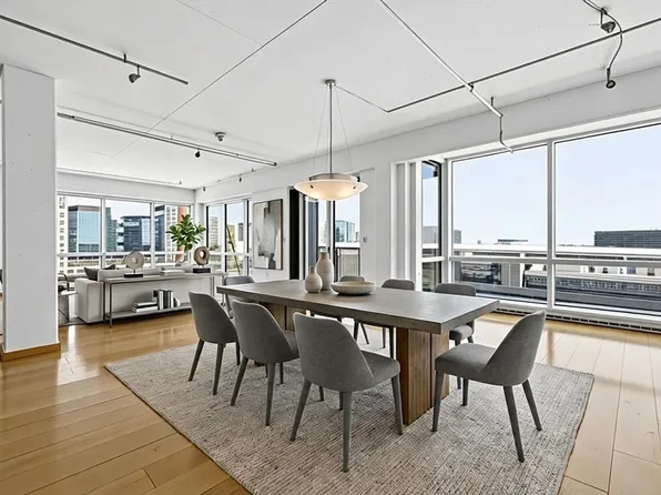 25 Channel Center St Unit 1102, Boston, MA 02210