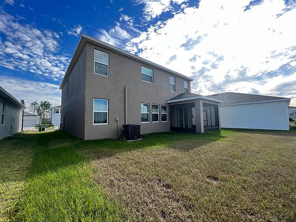 3rd image of 1415 Tropical Oasis Ave