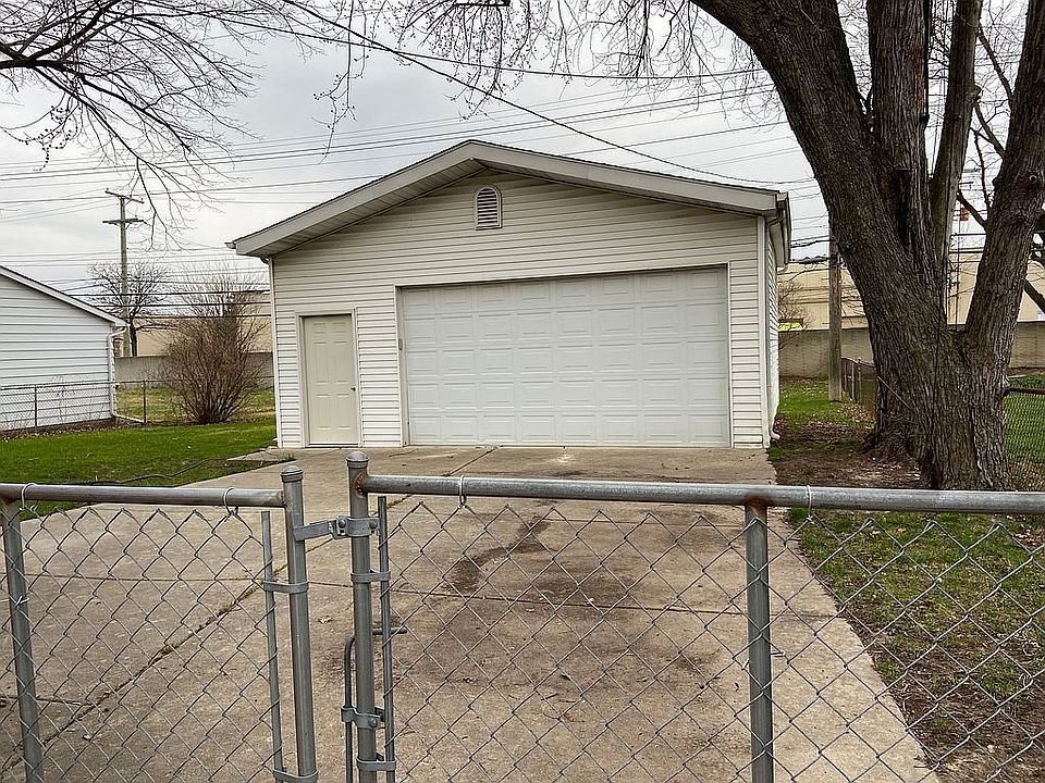 2nd image of 1373 Key West Dr