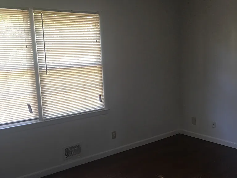 2930 Carriage Ln — Photo 9