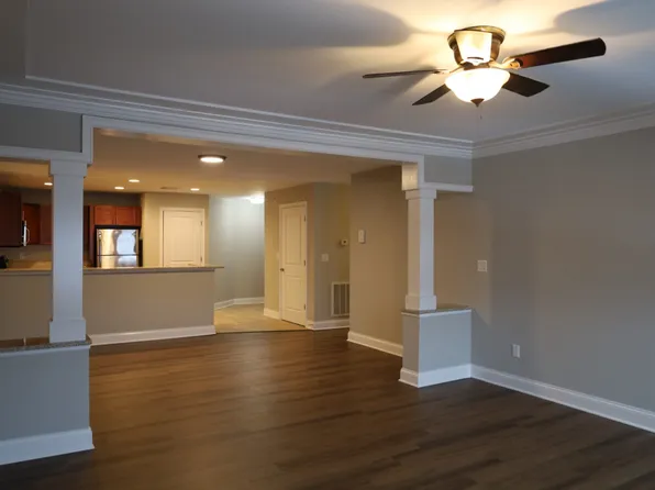 Stoneledge Terrace Apartments