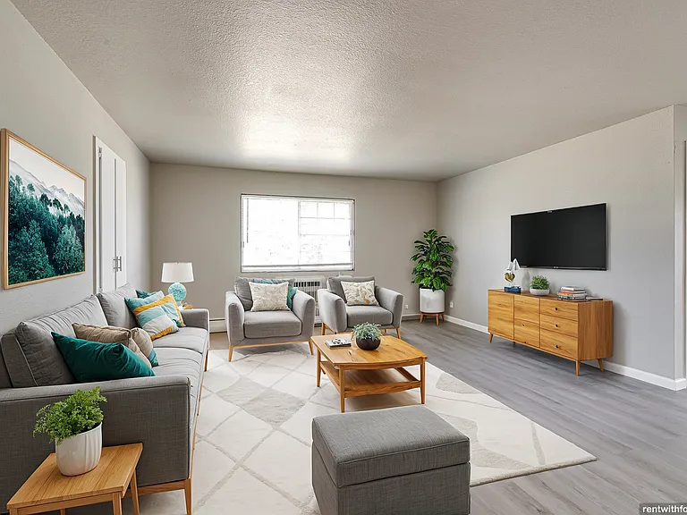 335-339 407 Southtowne Dr — Photo 91