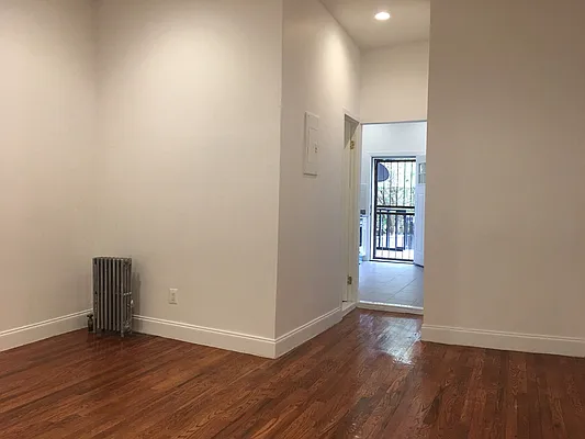 Rented by Keller Williams NYC | media 16