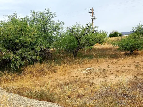 2435 N Calle Alvarado, Huachuca City, AZ 85616