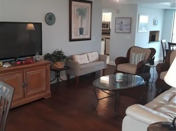 3482 NE Causeway Blvd APT 401, Jensen Beach, FL 34957