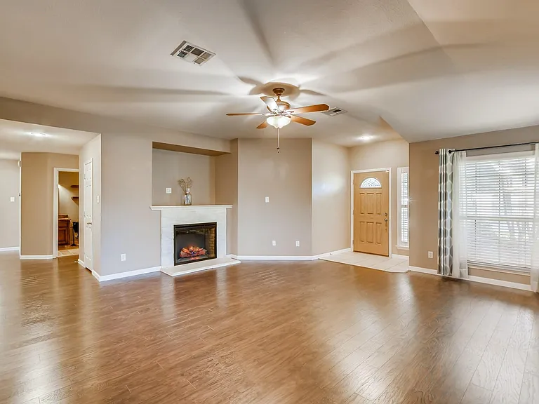 3676 Spring Canyon Trl — Photo 7