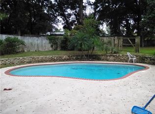 303 S Lake Cortez Dr, Apopka, FL 32703