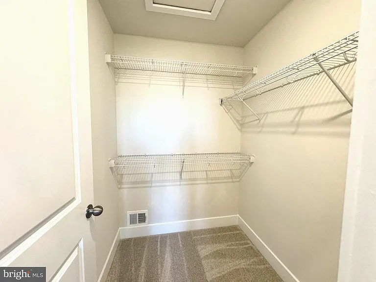 1456 Clingmans Dome Dr — Photo 35