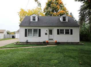 4242 Dunbar Ave SW, Wyoming, MI 49509