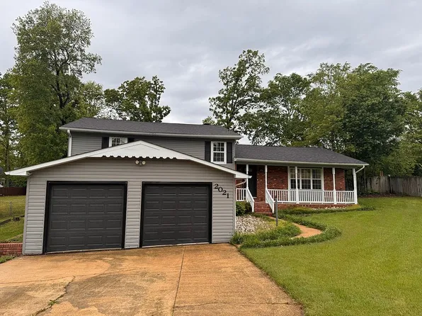 2021 Meadows Rd, Poplar Bluff, MO 63901